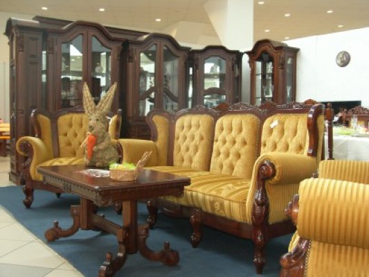 Escroaca din Valu, care a dat ţepe în toată ţara, rămâne în arest